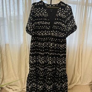 Anne Taylor dress! Elegant Black Floral Dress